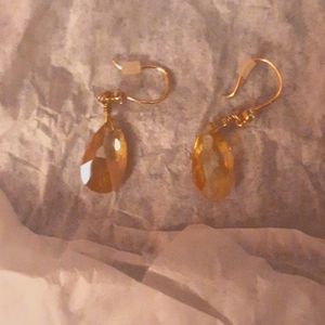 Avon studio 1880 Earrings